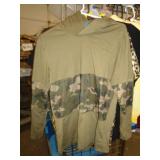 HOODIE SZ SMALL / RK