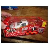 NASCAR DIECAST 1/24