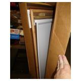 FLOURESCENT LIGHT FIXTURE COMPLETE