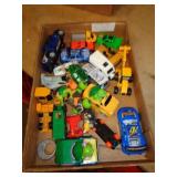 25 TOYS SOME NINJA TURTLES