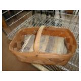 BASKET W RAG RUGS