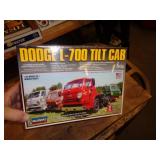 DODGE L-700 1/25 LINDBERG / SEALED