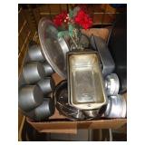 BAKING PANS & KITCHEN