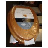 WOOD TOILET SEAT