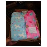 BABY CLOTHES - 12MOS SLEEPERS 6 PIECES