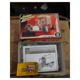 JOHNNY LIGHTNING 1/25 AMT 2006