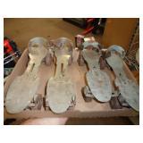 VINTAGE METAL WHEEL SKATES