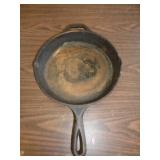 CAST IRON SKILLET LODGE 10"