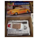 40 FORD 1/25 REVELL 2001