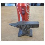 MINI CAST IRON ANVIL - TEXAS