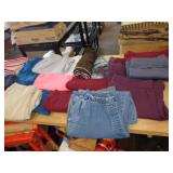 LADIES CLOTHES SZ LG