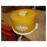 PLASTIC CAKE CARRIER