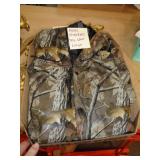 MENS DRY WEAR STEARNS SZ LG