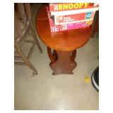 SIDE TABLE / BM
