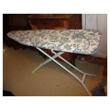 IRONING BOARD / BM