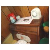BREAD BOX & MISC / K