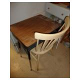 DESK & CHAIR / BM