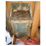 OLD CABINET  / S1