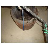 WINE BARREL PLANTER / S2