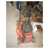 TROY BUILT MOWER / S2