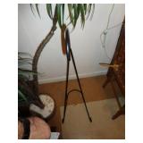 METAL STAND / BM