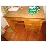 DESK 30"TX30"WX42" L / BDRM2