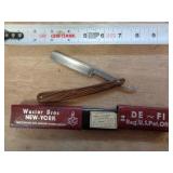 STRAIGHT RAZOR ORIG. BOX - DE-FI