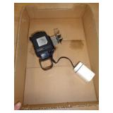 HANDS FREE TOILET FLUSHER