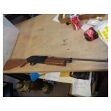 CROSSMAN PELLET GUN / FOR PARTS OR REPAIR