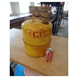 BLUE GRASS METAL KEROSENE CAN