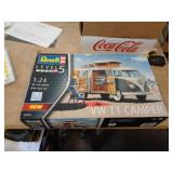 VW CAMPER 1/24 REVELL