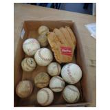 RAWLINGS GLOVE & BALLS