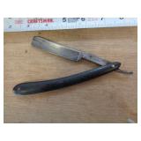 STRAIGHT RAZOR -  PETERS BROS.