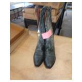 WOMENS DAN POST BOOTS SZ 8M