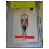 DISNEY HALLMARK XMAS  -  SALLY