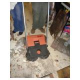 ORECK LAWN SWEEPER / G