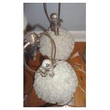 2 - MATCHING LAMPS / LR