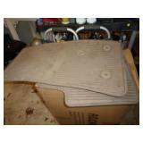 ONE SIDE FLOOR MATS FOR CADDILAC / G
