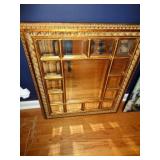 MIRROR 28" X 33" / LR