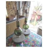 2 - MATCHING LAMPS / LR