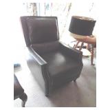 LEATHER CHAIR 43" T 31" W / LR