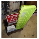 MIXED LOT SIGNS & ETC / G