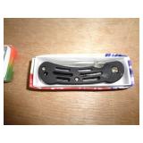 FROST NEW IN BOX LOCKBACK KNIFE