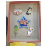 DISNEY PINS