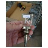 "K" CRYSTAL WINE STOPPER