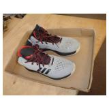 ADIDAS SHOES SZ 6