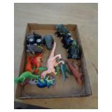 DINOSAUR & MISC FIGURES