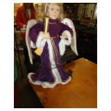 PORCELAIN XMAS FIGURE