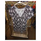 LADIES TOP SZ LG / RK