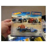 HOT WHEELS - TEAM TRANSPORT 2020 MIB